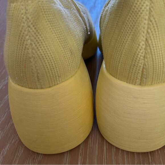 Camper Thelma chunky platform sock boots, Yellow,NWOT Flaw dirt spots, Size 7.5 - Picture 12 of 16